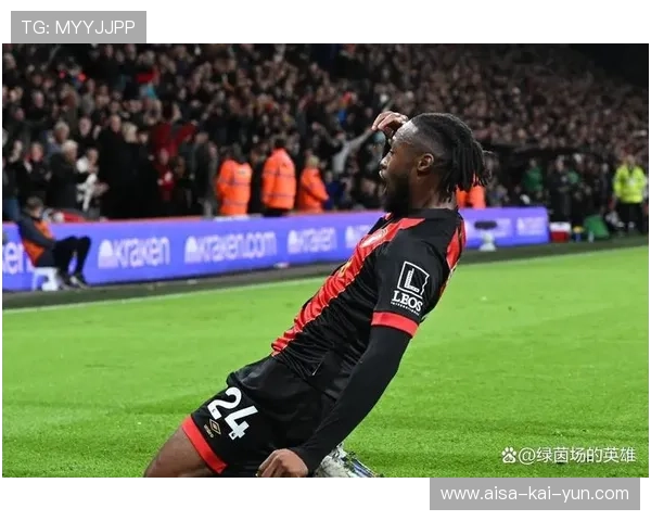 曼联目标明确,冬季转会市场引援动作逐步展开,曼联活动 曼联目标明确,冬季转会市场引援动作逐步展开,曼联活动