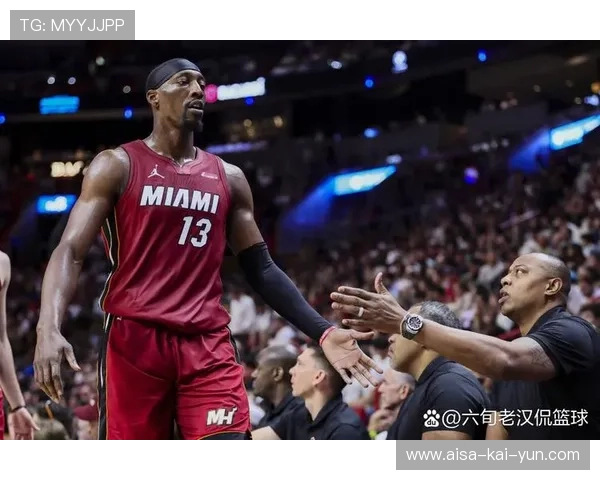 热火防守强硬,团队配合默契,热火防守反击 热火防守强硬,团队配合默契,热火防守反击