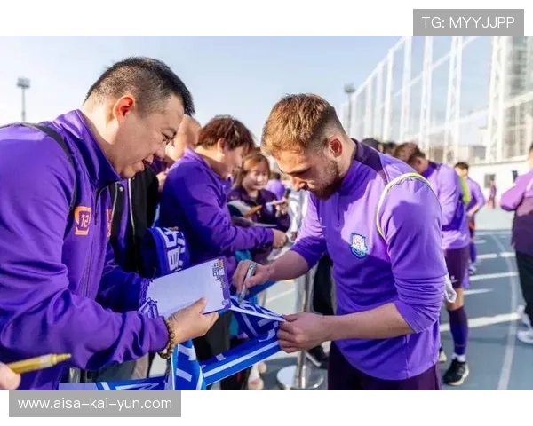 球迷活动：俱乐部推出线上观赛聚会增强粉丝互动，足球线上活动