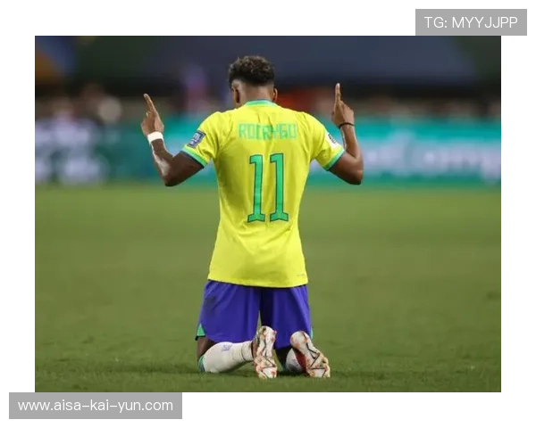 内马尔分球到肋部后形成快速推进,巴西多点开花的战术解码 内马尔分球到肋部后形成快速推进,巴西多点开花的战术解码