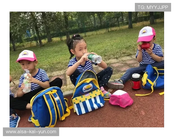 哈兰德宣布参加公益远足,支持儿童教育 哈兰德宣布参加公益远足,支持儿童教育